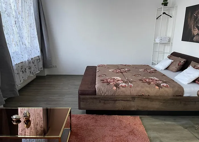 Hostel Business - Heart Of *